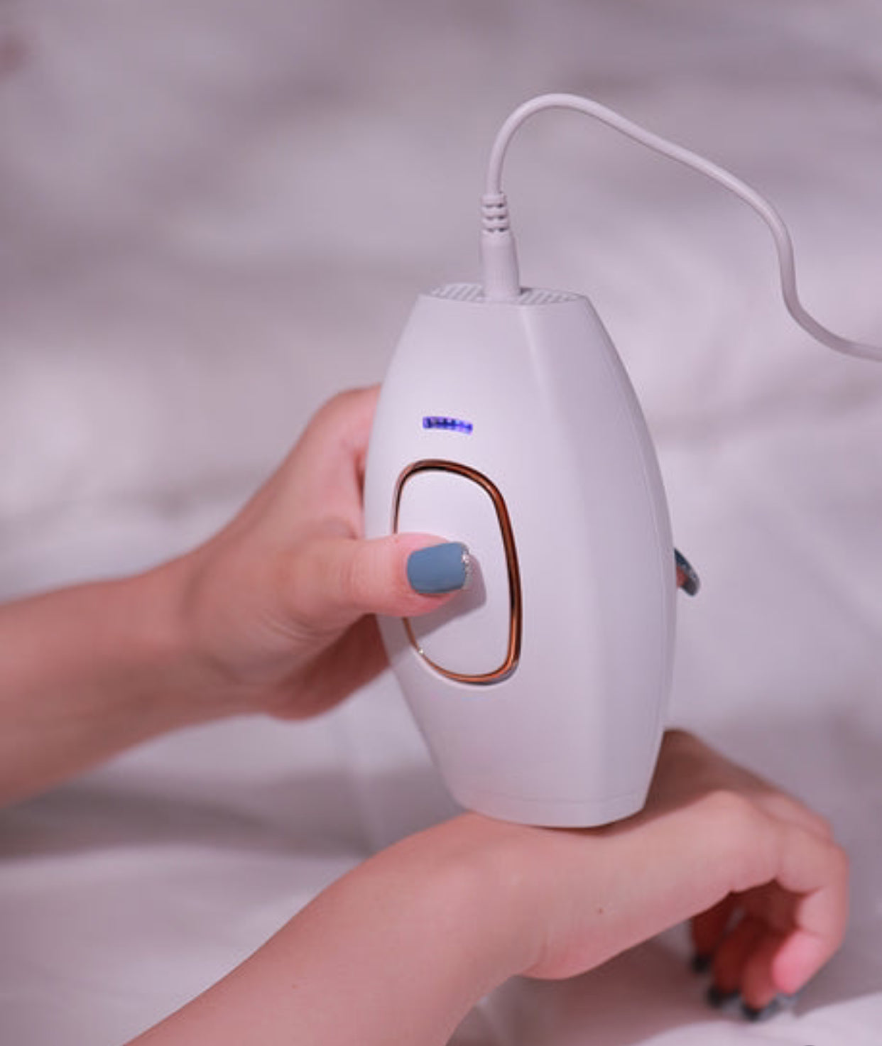 Laser hair removal machine